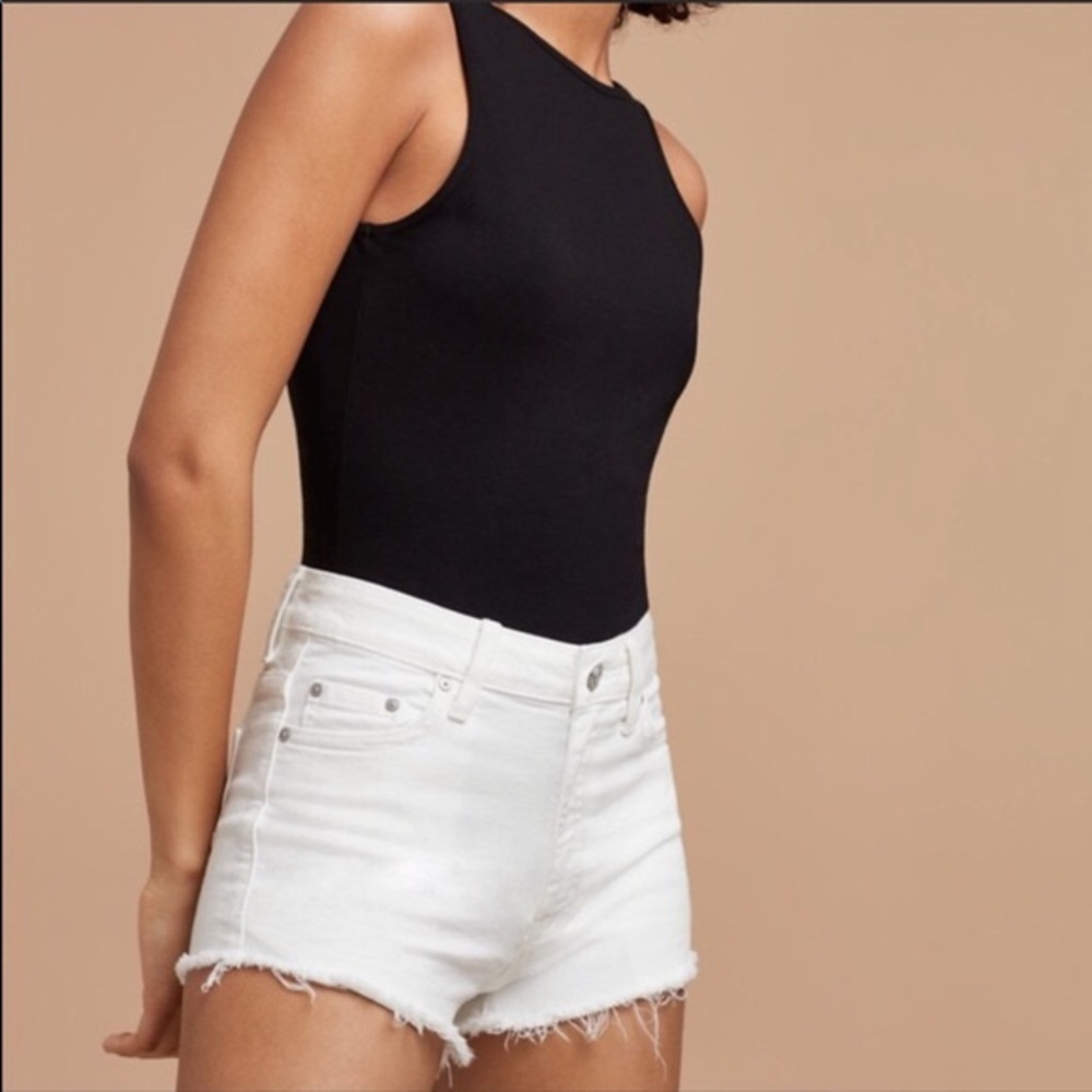 Aritzia Talula white cut-off denim shorts